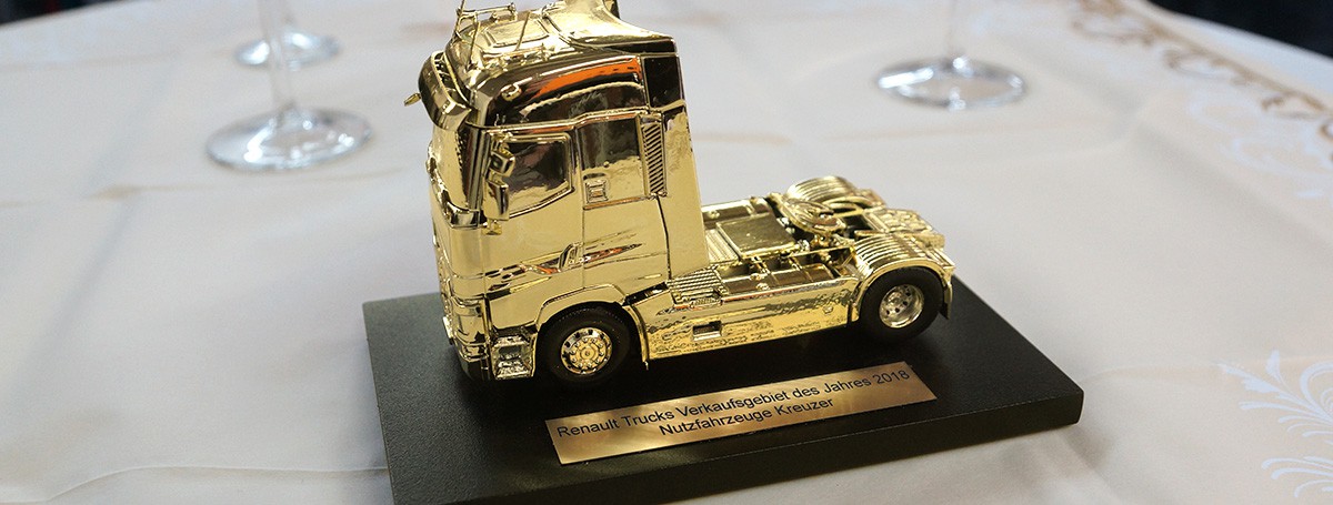 goldener-truck